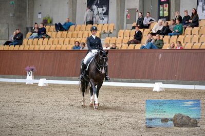 Blue Hors
7 års finale
Keywords: signe kirk kristiansen;suarez