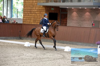 Blue Hors
6 års finale
Keywords: belinda elmholt jeppesen;ladavion b