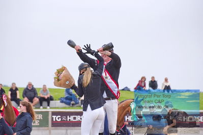 2. Kval. og Finale af Agria DRF Mesterskab U21 præsenteret af TG Horseboxes - S12. Kval. og Finale af Agria DRF Mesterskab U25 præsenteret af PAVO Springning Heste
Keywords: dm;pt;theodor wildfang just linde;frida munk lassen;josefine sandgaard moerup;lap of honour