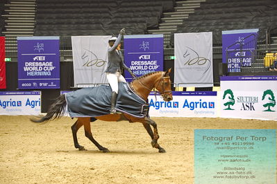 Easy Agri Care CSI2 Big Tour LR (238.2.2) 1.45m
Keywords: stine cassoe jacobsen;finette ask;lap of honour