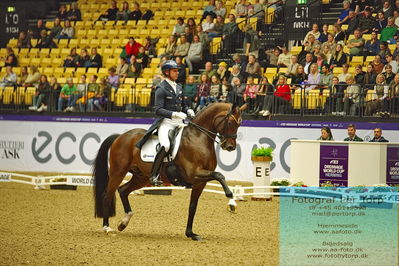 FEI Dressage World Cup Grand Prix
Keywords: patrick kittel;touch down