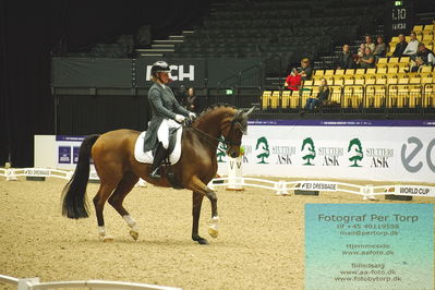 FEI Dressage World Cup Grand Prix Freestyle
Keywords: anna zibrandtsen;quel filou