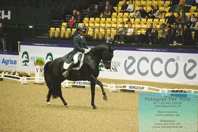 FEI Dressage World Cup Grand Prix Freestyle
Keywords: corentin pottier;gotilas du feuillard