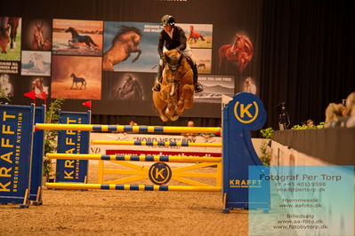 07 FENDT CSI3 Medium Tour (238.2.1) 1.40
Keywords: jennie juhlin lundström;centurio