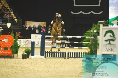 Stutteri Ask Grand Prix CSI3 Big Tour LR (273.4.3b-GP) 1.50m - In Memory of Bo Bak Andersen
International | Hest
Keywords: bas van der aa;gaen