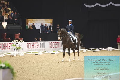 09 ECCO CDI5Grand Prix Special (GPS) - ECCO FIVE STAR DRESSAGE
Keywords: nanna skodborg merrald;blue hors don olymbrio