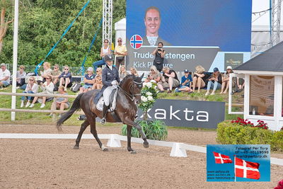 CDI3 Grand Prix
Keywords: falsterbo;trude hestengen;kick pleasure