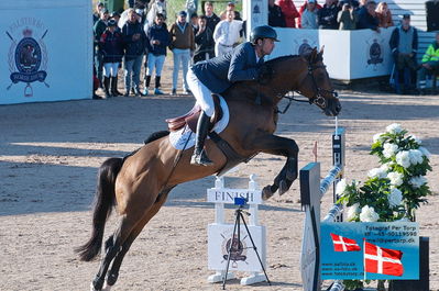 fQualifier for Agria Grand Prix 150cm
Keywords: falsterbo;steve guerdat;easy star de talma