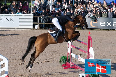 fQualifier for Agria Grand Prix 150cm
Keywords: falsterbo;zoe conter;la una