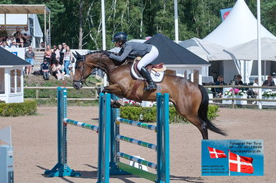 f5års finalen 120cm
Keywords: falsterbo;nicole holmen;oman vd watermolen