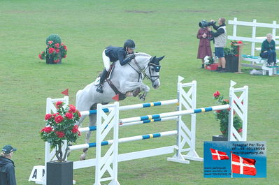 1 kval til falsterbo randprix
150cm
Keywords: falsterbo;therese soehol henriksen;santos z