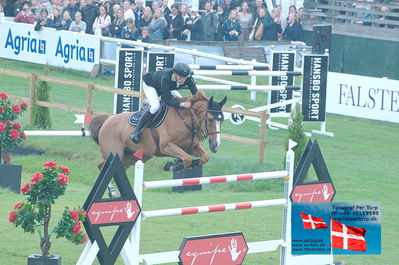 1 kval til falsterbo randprix
150cm
Keywords: falsterbo;peder fredricson;sv vroom de la pomme z