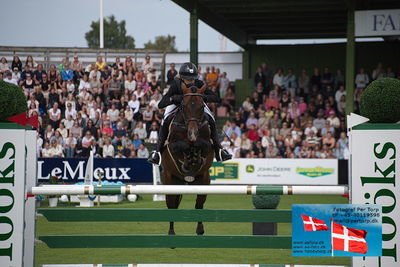 ffive star pony grandprix
showjumping
Keywords: falsterbo;caroline ankarcrona;meweis af toftagaarden