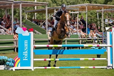 2Folksam Open hoppning 5-åriga hästar
Keywords: pt;sonny sandfeld moisen;coeur de d&#039;or