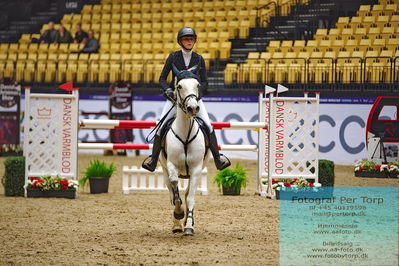 CSIP FEI Jumping Ponies Trophy (238.2.1) 1.25m
Keywords: emily filippa windtberg;coko chanel d'othon