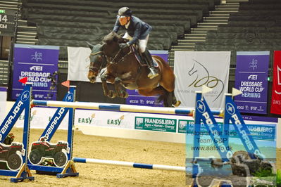 Stutteri Ask Grand Prix CSI2 (
Keywords: thore stieper;cool cat 12