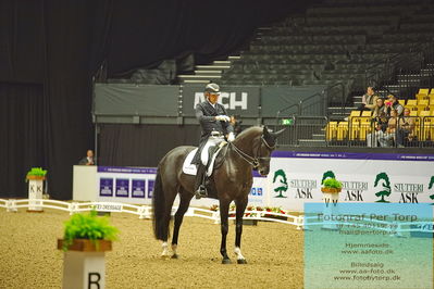 FEI Dressage World Cup Grand Prix
Keywords: andreas helgstrand;queenparks wendy