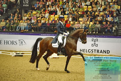 FEI Dressage World Cup Grand Prix
Keywords: patrick kittel;touch down