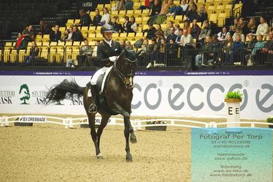 FEI Dressage World Cup Grand Prix Freestyle
Keywords: raphael netz;great escape camelot