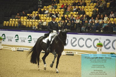 FEI Dressage World Cup Grand Prix Freestyle
Keywords: andreas helgstrand;queenparks wendy