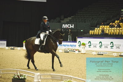 FEI Dressage World Cup Grand Prix Freestyle
Keywords: lone bang larsen;lone bang zindorff;thranegaardens rostov