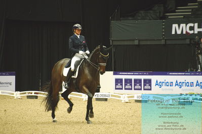 FEI Dressage World Cup Grand Prix Freestyle
Keywords: lone bang larsen;lone bang zindorff;thranegaardens rostov