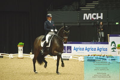 FEI Dressage World Cup Grand Prix Freestyle
Keywords: lone bang larsen;lone bang zindorff;thranegaardens rostov