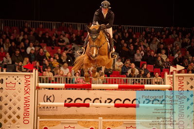 07 FENDT CSI3 Medium Tour (238.2.1) 1.40
Keywords: jennie juhlin lundström;centurio