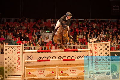 07 FENDT CSI3 Medium Tour (238.2.1) 1.40
Keywords: stella röhlcke;sidney sam b