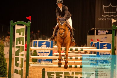 07 FENDT CSI3 Medium Tour (238.2.1) 1.40
Keywords: jennie juhlin lundström;miss golddigger tn