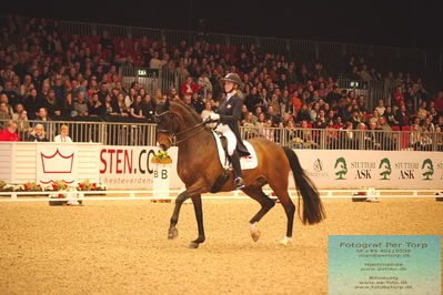 Helgstrand Jewellery CDI3 Grand Prix (GP)
Keywords: karoline rohmann;jakas don louvre