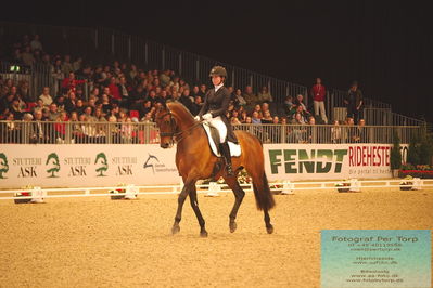 Helgstrand Jewellery CDI3 Grand Prix (GP)
Keywords: corinda luttjeboer;cirano