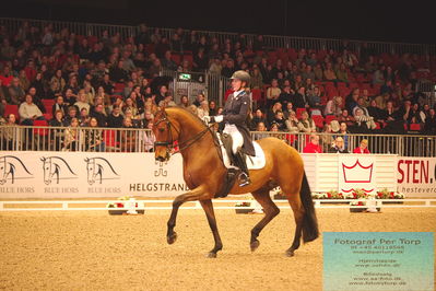 Helgstrand Jewellery CDI3 Grand Prix (GP)
Keywords: stella hagelstam;gin tonic