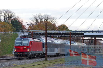 hedehusene station 10-11-23 kl 16.00
Keywords: hedehusene;rail;eb3208;dsb