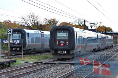 hedehusene station 10-11-23 kl 16.00
Keywords: 4394;dsb;hedehusene;oeresundstog;rail;4598