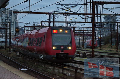 Copenhagen
københavn hovdbanegård
Keywords: copenhagen;rail;stog;dsb