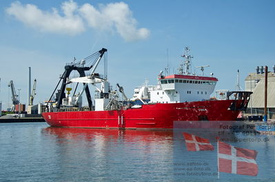 Different photos of wessels and ports
port kalundborg 06/2023, special wessel
Keywords: kalundborg;special wessel;vina