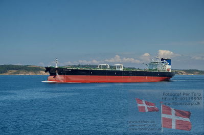Different photos of wessels and ports
på vej ud af kalundborg fjord - passere røsnøs fyr
Keywords: ship;seaways frio;tanker